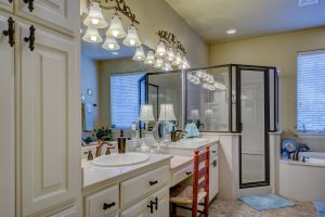 Koszt remontu łazienki w 2019 roku: ekskluzywne rozwiązania i standardowe projekty wpisujące się w każdy gust 